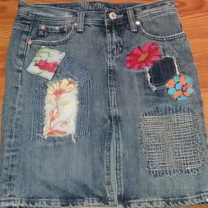 Miss Me Floral Distressed Jean skirt size Small